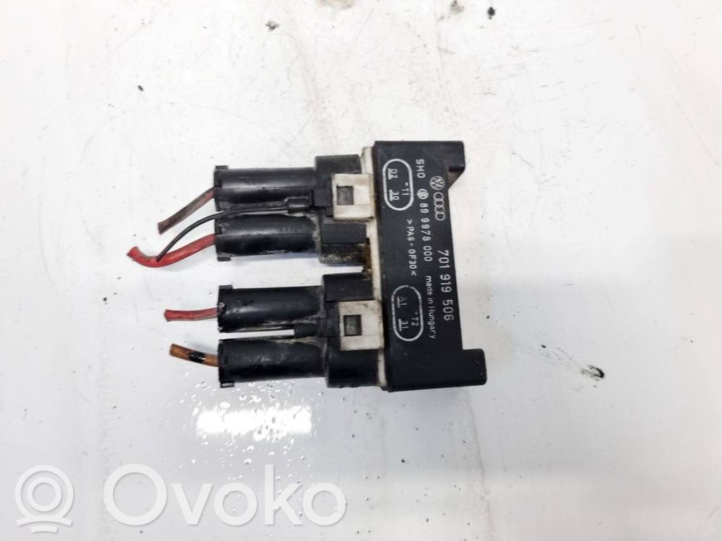 Volkswagen Transporter - Caravelle T4 Releu ventilator lichid răcire 