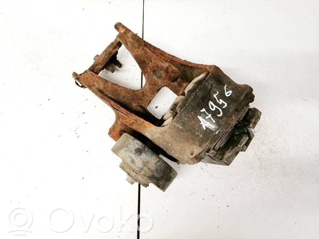 Ford Transit Engine mount bracket 
