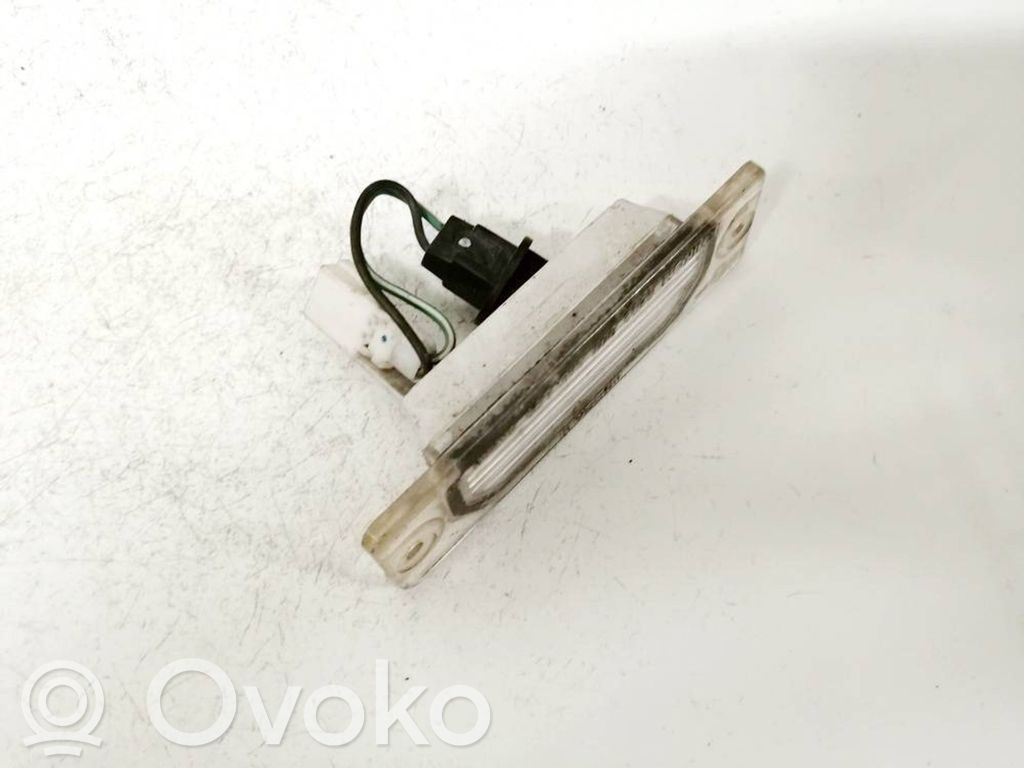 Nissan Almera Lampa oświetlenia tylnej tablicy rejestracyjnej 