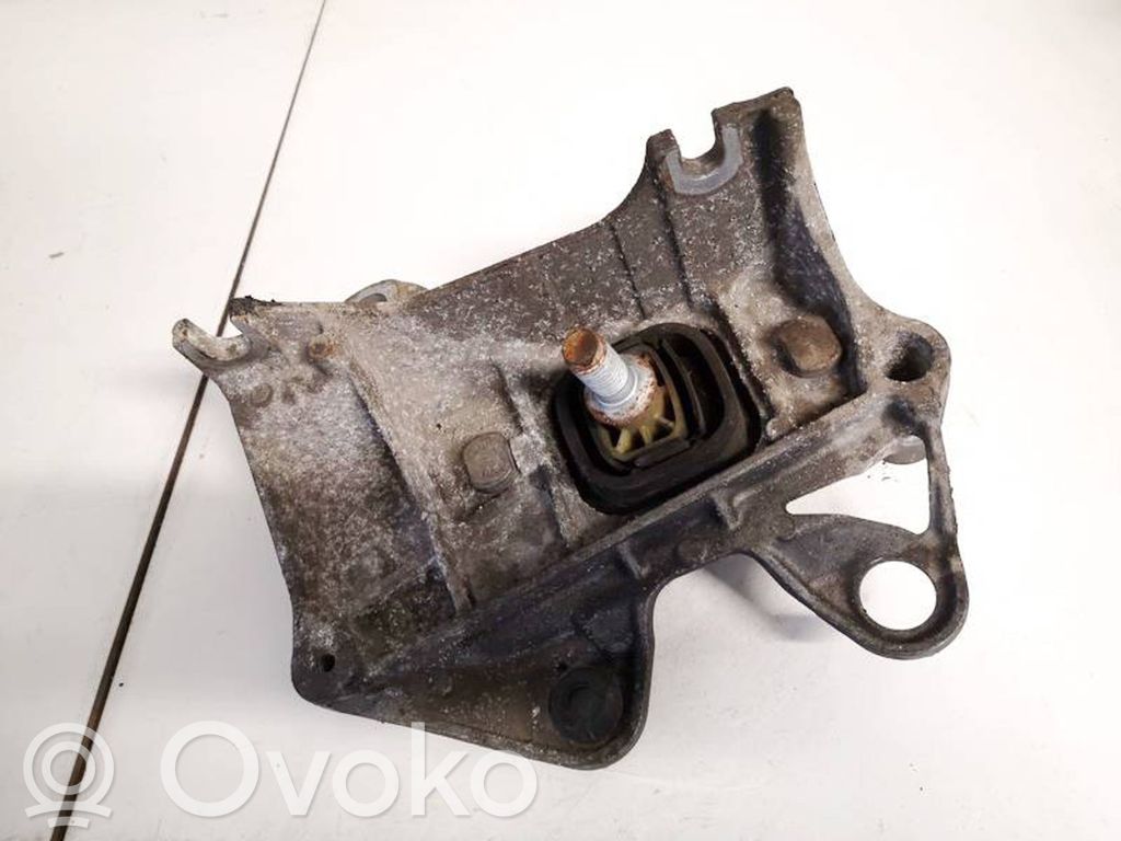 Renault Laguna III Engine mount bracket 