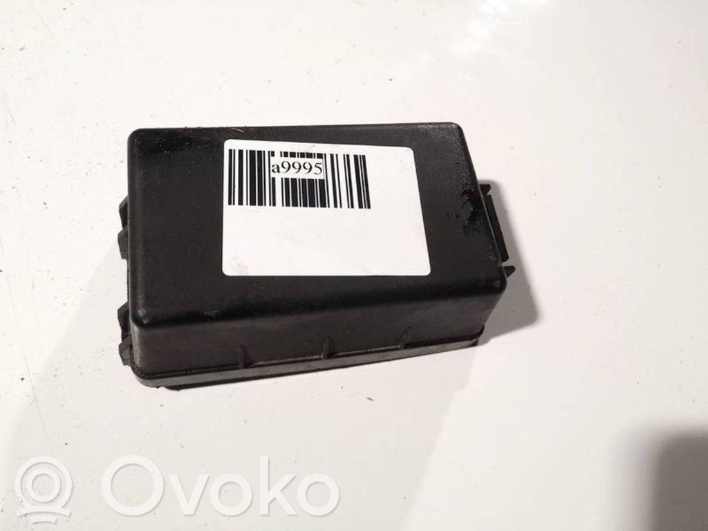 KIA Ceed Sulakerasian kansi 
