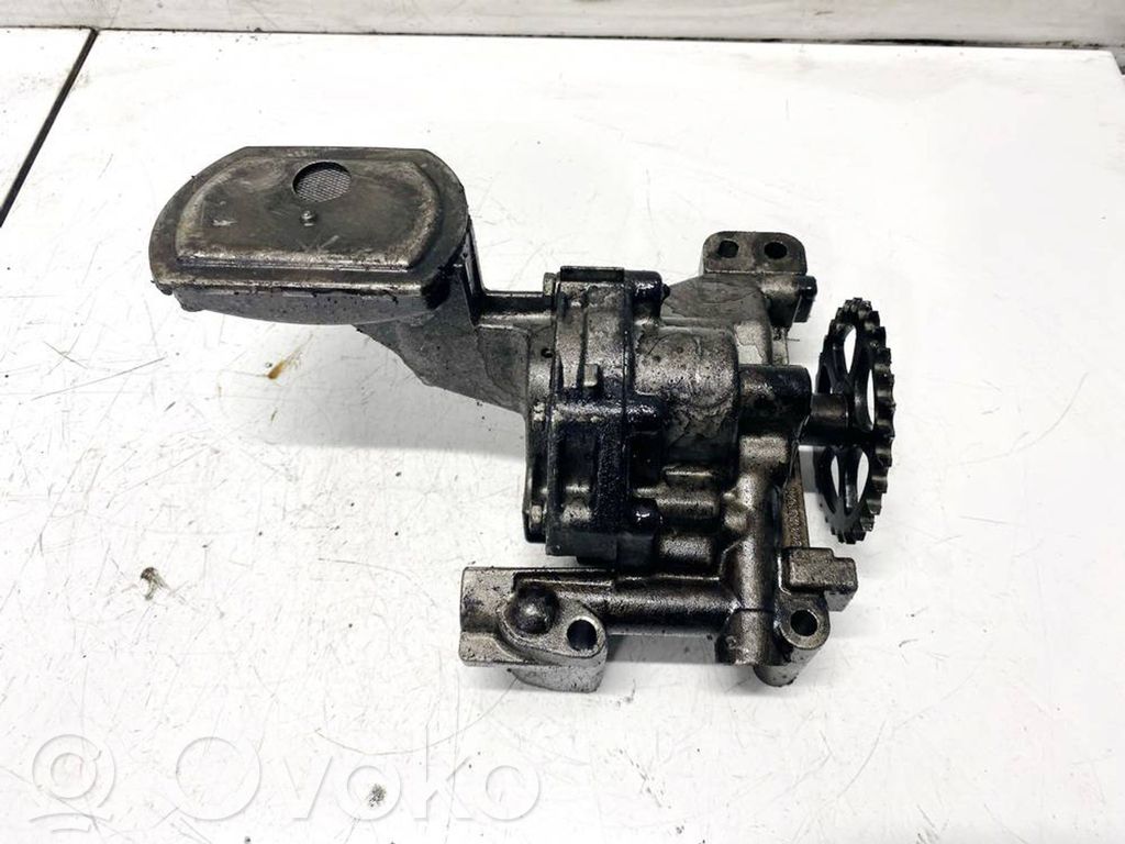 Peugeot 407 Oil pump 