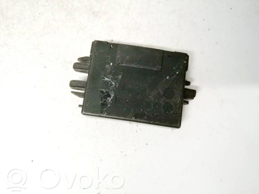 Toyota Yaris Citu veidu vadības bloki / moduļi 