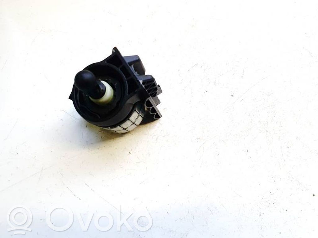 Volkswagen ID.4 Motor reglare nivel far 