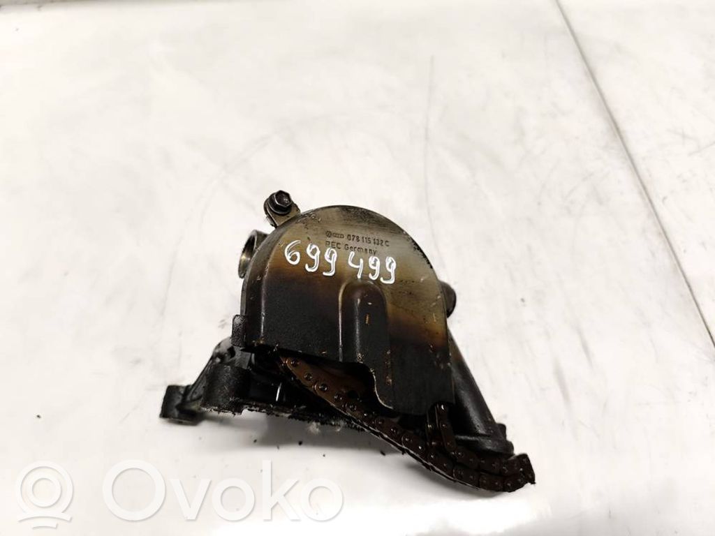 Audi A4 S4 B6 8E 8H Pompa olejowa 
