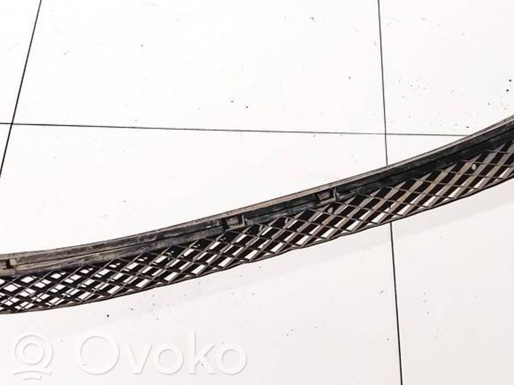 Volkswagen Golf VI Support de pare-chocs arrière