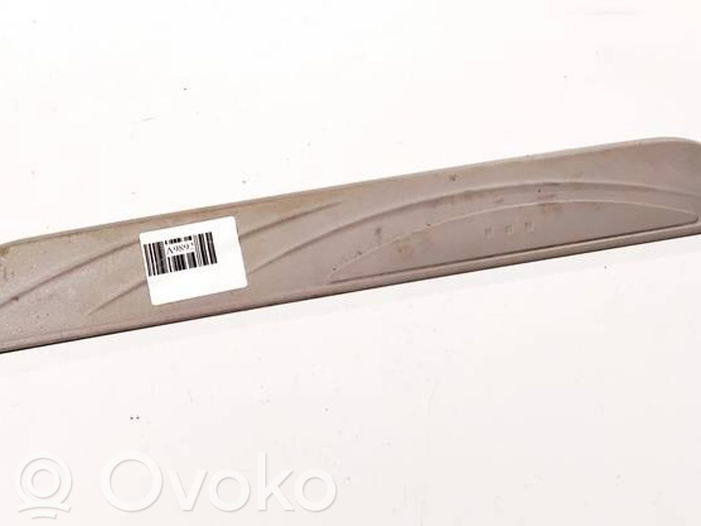 Mitsubishi Grandis Capac prag față 