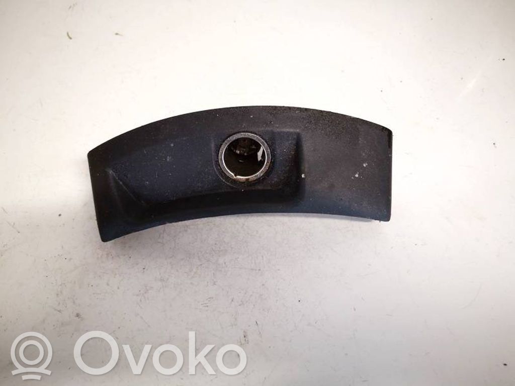 Volvo V50 Прикуриватель 