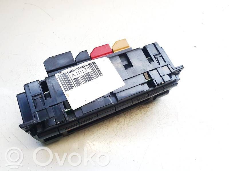 Volkswagen PASSAT B5.5 Unitate control climatizare 