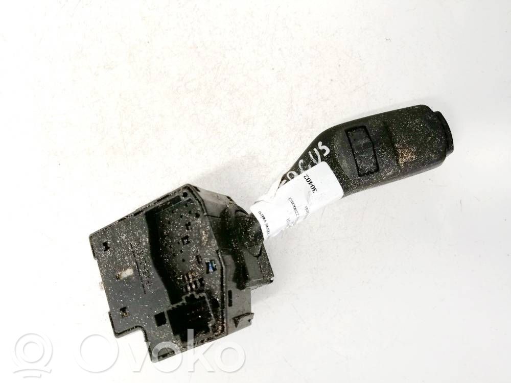 Indicator stalk