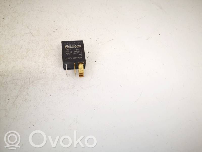 Audi A4 S4 B7 8E 8H Altri relè
