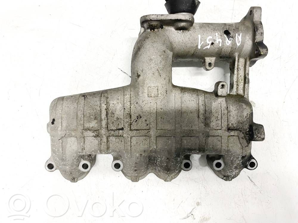 Skoda Fabia Mk1 (6Y) Collettore di aspirazione