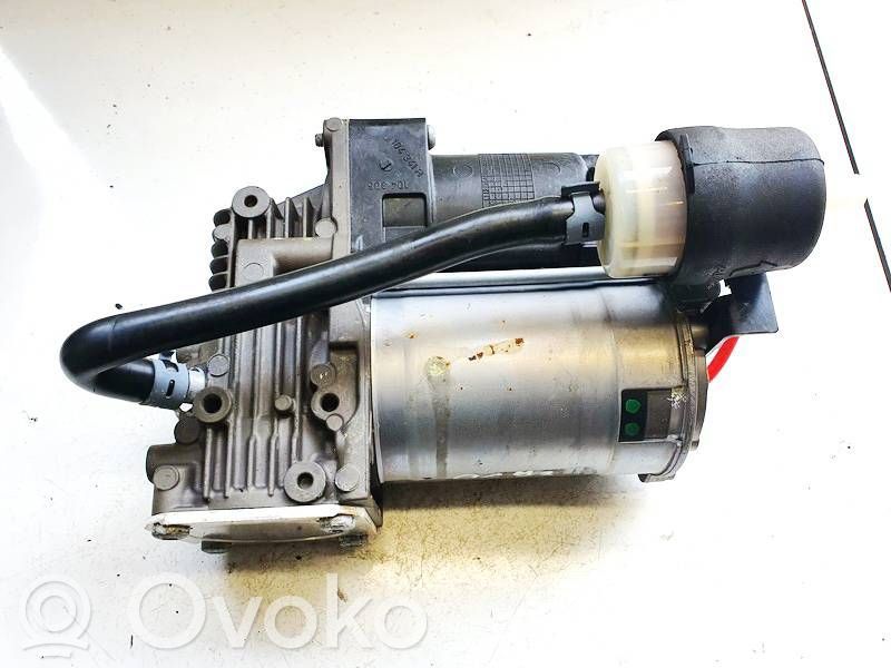 Jaguar XJ X351 Air suspension compressor/pump 