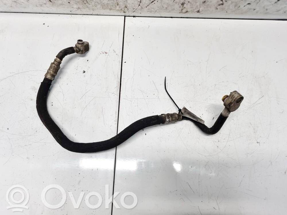 Audi A6 S6 C6 4F Tubo flessibile aria condizionata (A/C) 