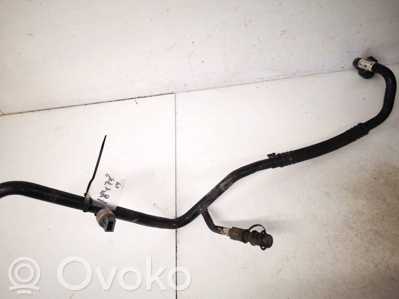 Volvo V50 Ilmastointilaitteen putki (A/C) 