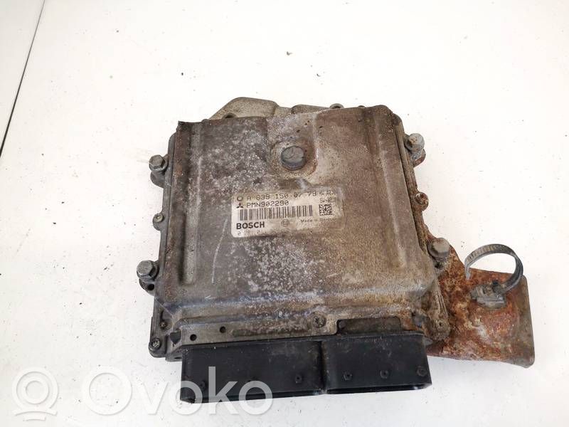 Mitsubishi Colt Engine control unit/module 