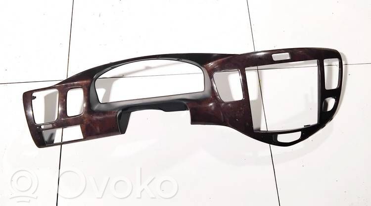 Mazda MPV Altra parte interiore 