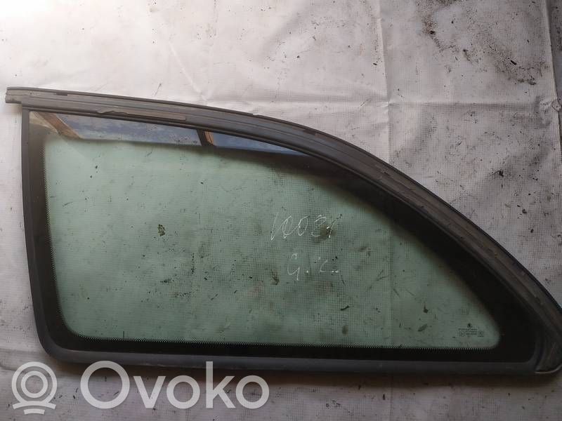 Vidrio lateral trasero   AS2,AS2