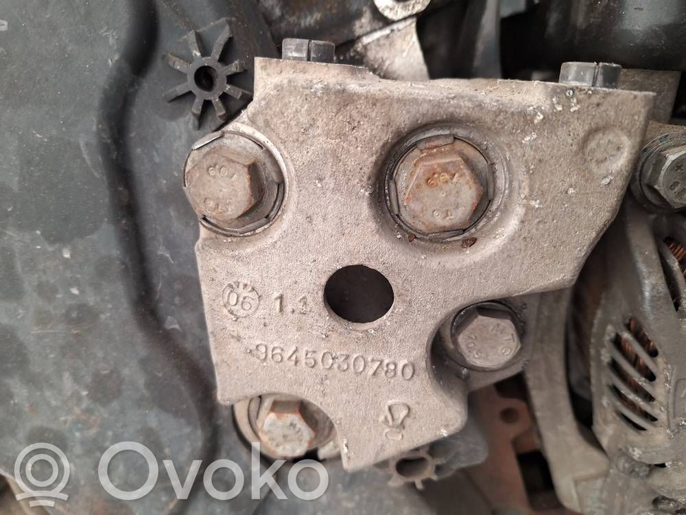 Peugeot 407 Supporto di montaggio del motore (usato) 