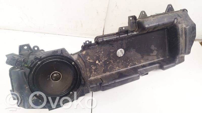 Audi A6 S6 C6 4F Subwoofer 