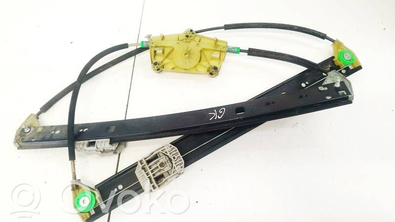 Regulador con motor de la ventanilla de la puerta corredera   4L0839461A,4L0839461A