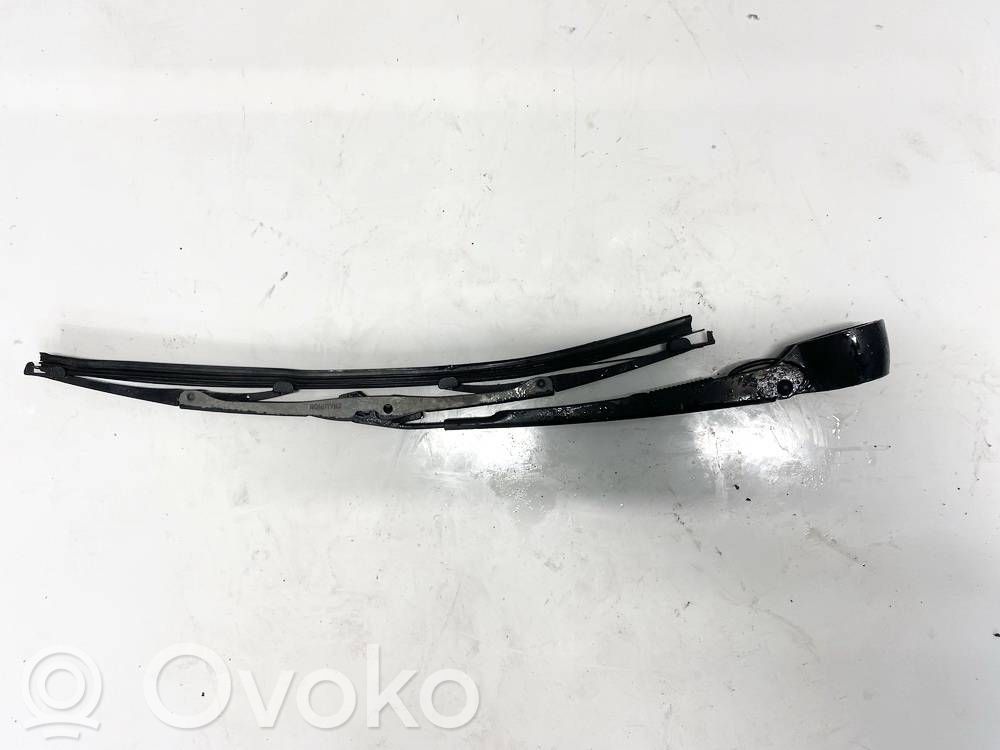 Audi A4 S4 B5 8D Wischerarm vorne