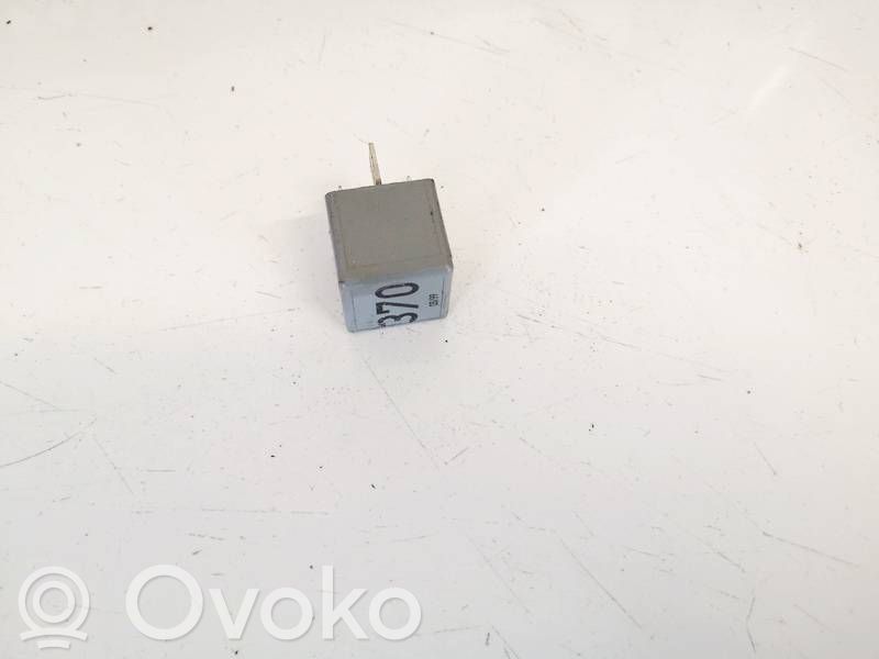 Altri relè   8D0951253,V23134J52X300,8D0951253,V23134J52X300