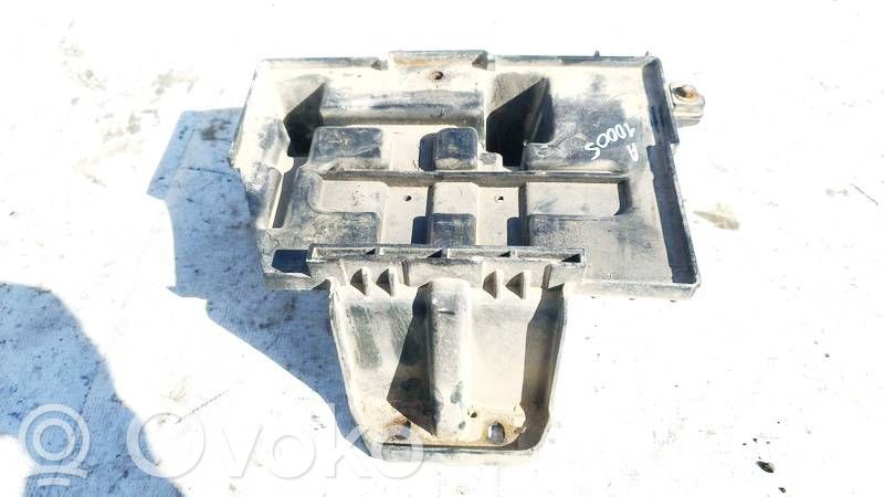 Hyundai ix35 Vassoio scatola della batteria