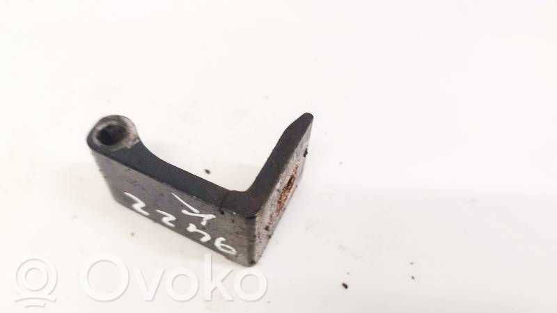 Zawias dolny drzwi tylnych   9059255,9059255
