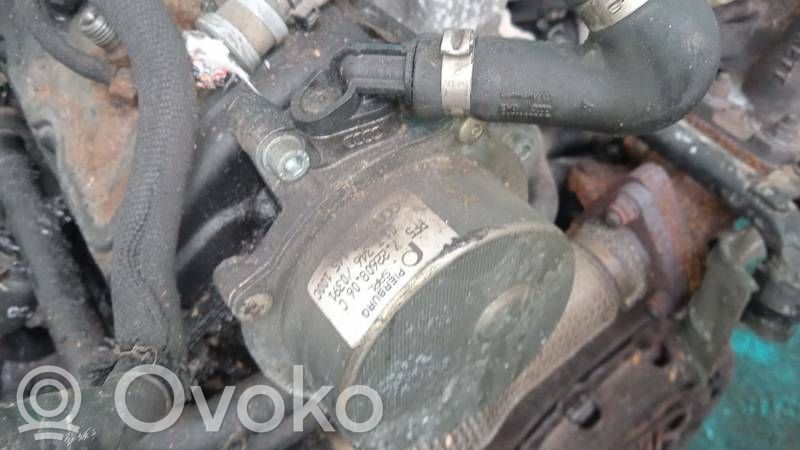 Audi A6 S6 C5 4B Pompă vacuum 
