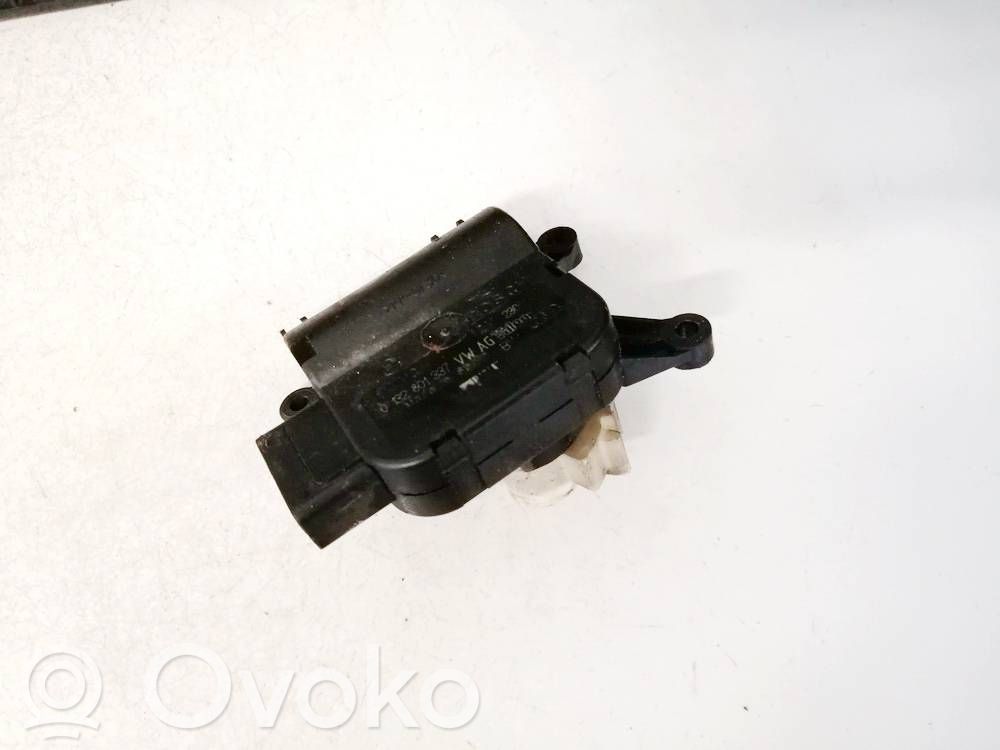 Volkswagen Touran I Motorino attuatore aria