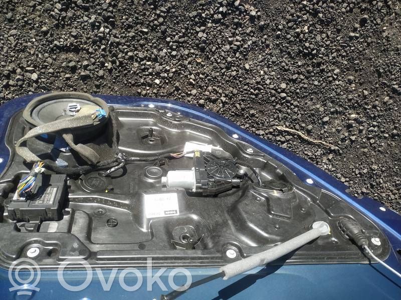Volvo XC60 Regulador con motor de la ventanilla de la puerta corredera 