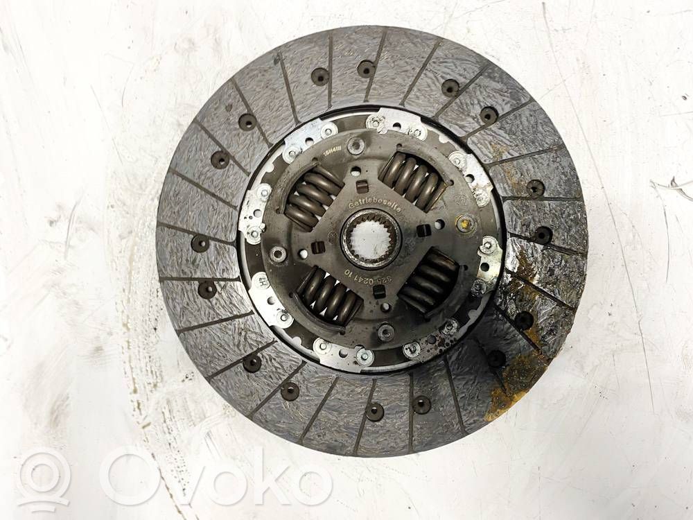 Disque d'embrayage   325024110,325024110