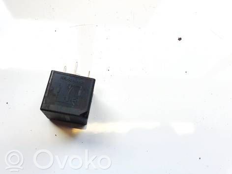Otros relés   2S7T14B192AA,V23136B1X66,2S7T14B192AA,V23136B1X66