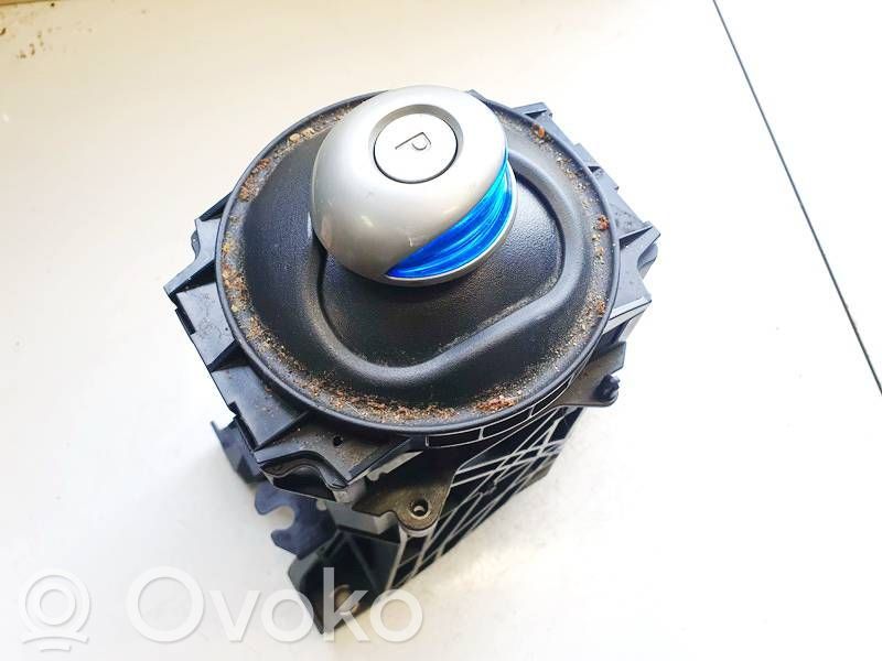 Nissan Leaf I (ZE0) Interruttore del freno di stazionamento/freno a mano