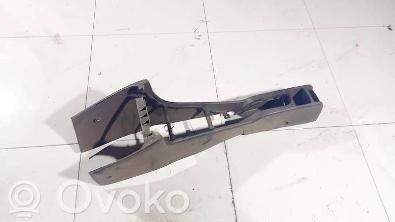 Toyota Corolla Verso E121 Keskikonsoli 