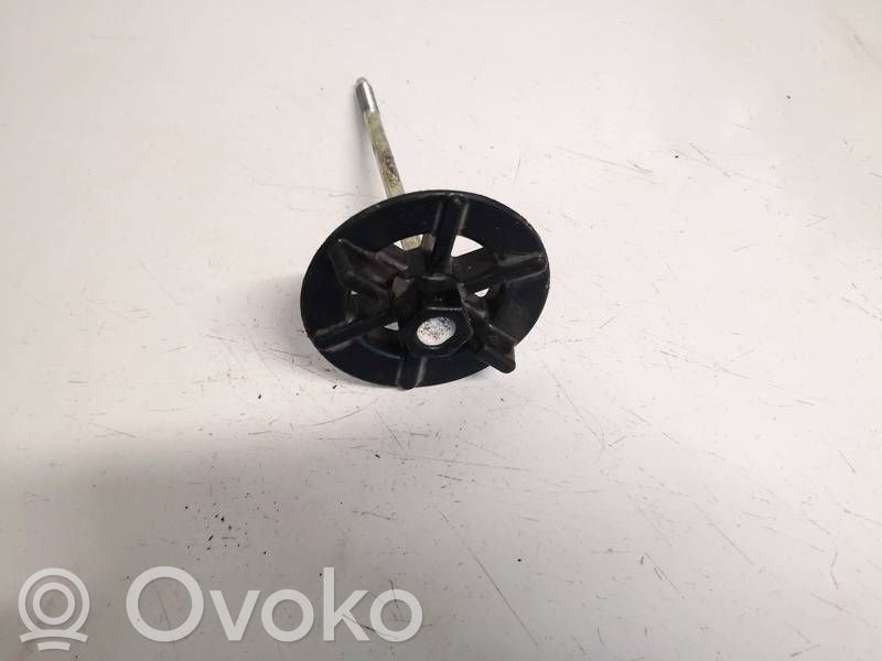 Hyundai Tucson JM Șurub fixare roată de rezervă 