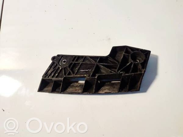 Mazda 5 Front bumper mounting bracket 