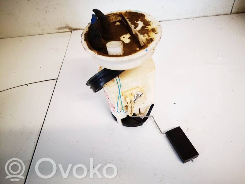 Volkswagen Golf IV Sensore di livello del carburante