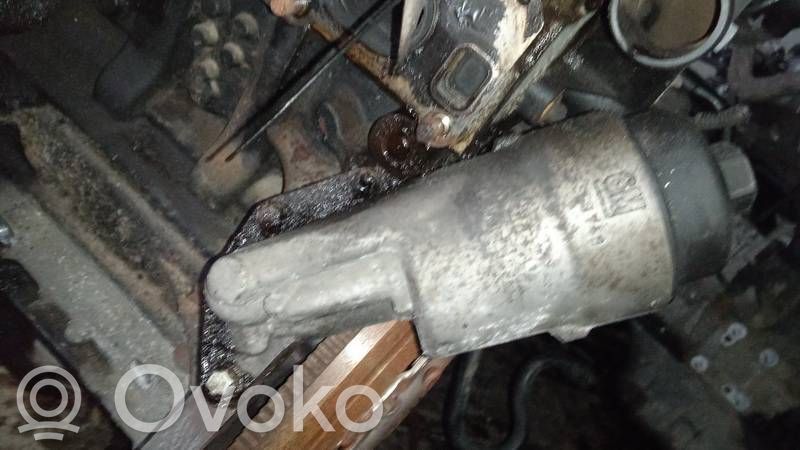 Opel Astra J Öljynsuodattimen kansi