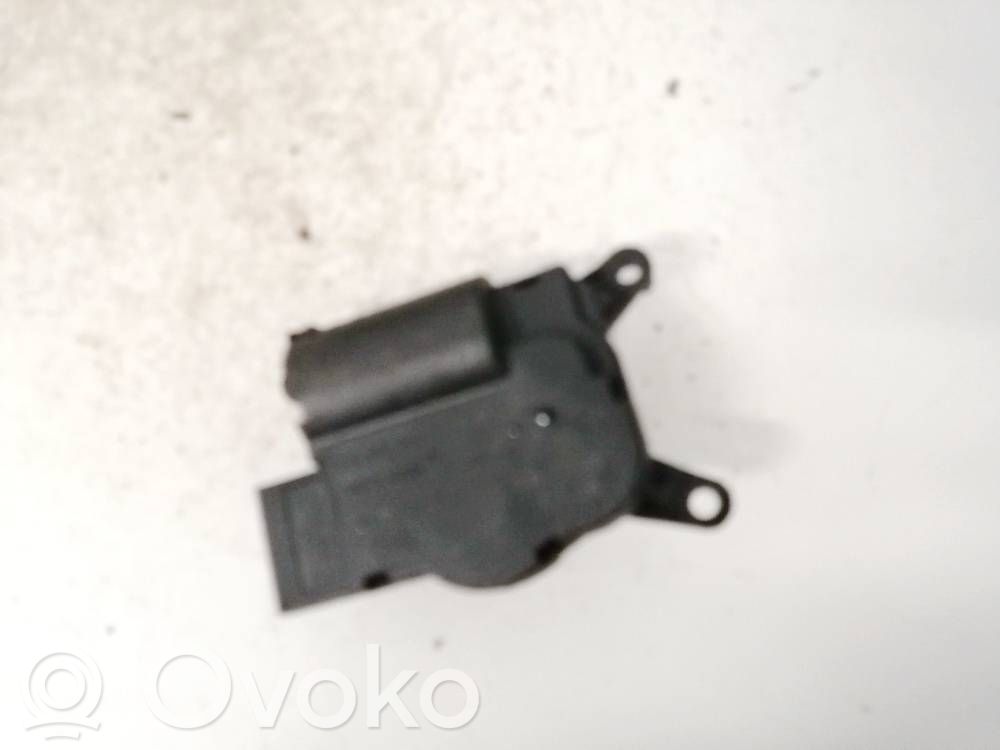 Volkswagen Touareg I Motor/actuator clapetă aer 