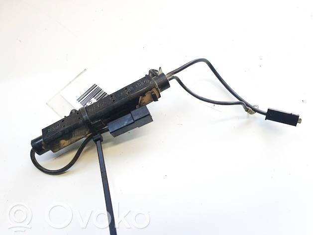 Mercedes-Benz CLK A208 C208 Centralina antenna