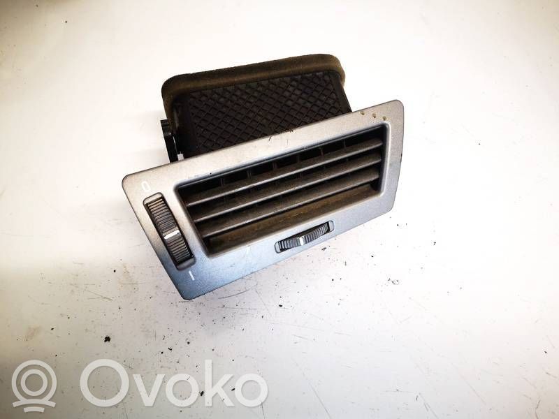 BMW 7 E65 E66 Rejilla de ventilación central del panel 