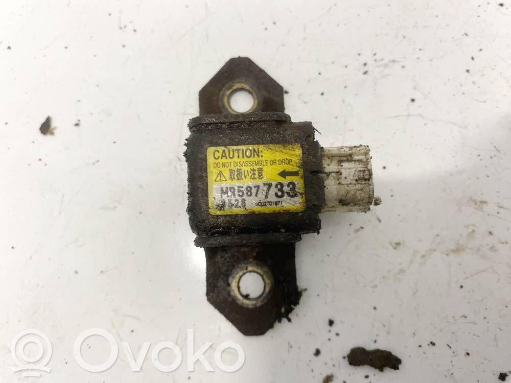 Airbagsensor Crashsensor Drucksensor   MR587733,MR587733