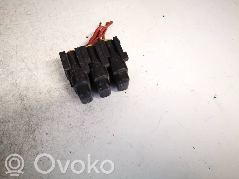 Sensor