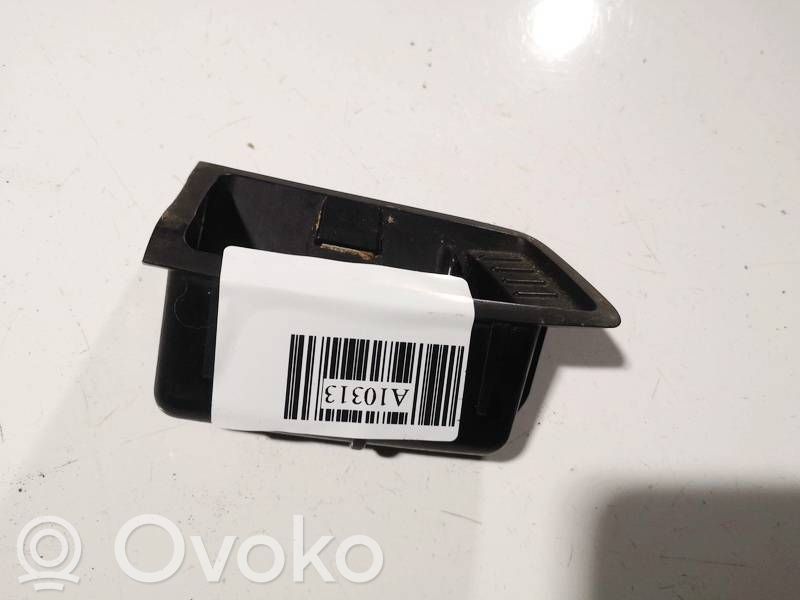 BMW 1 E81 E87 Pelnutrauks 