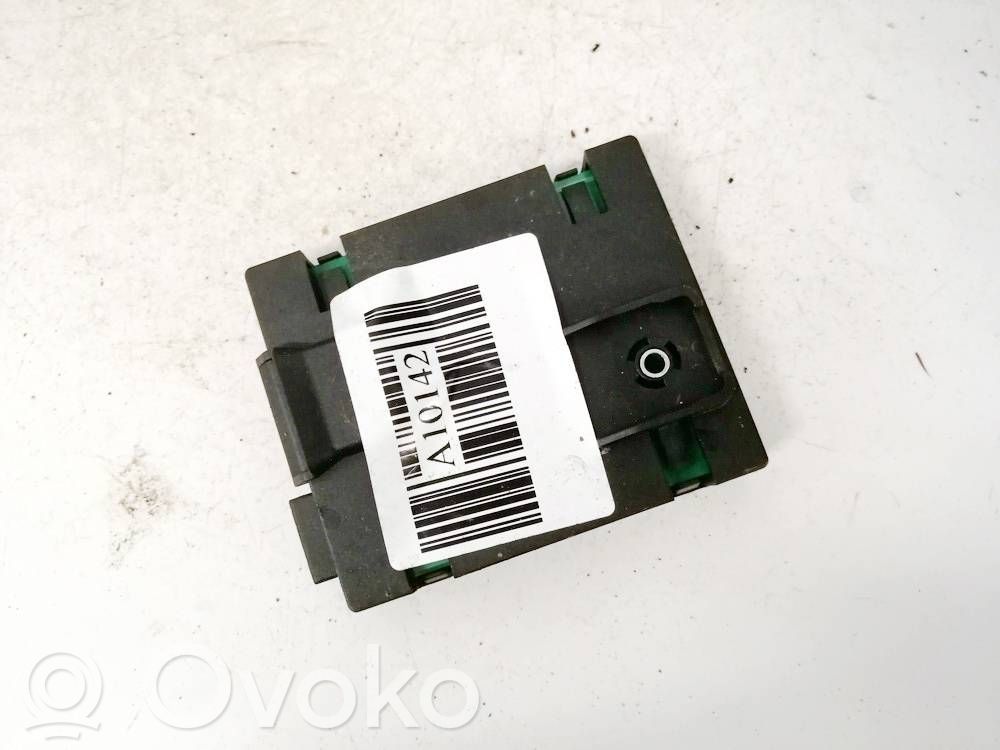 Mercedes-Benz A W169 Unitate control antenă 