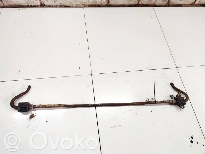 Subaru Outback Bară antiruliu spate 