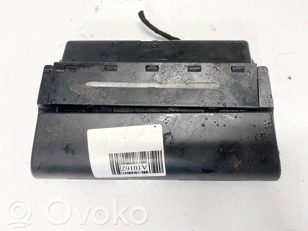 Cenicero del coche   8D0857951G,8D0857951H,8D0857951G,8D0857951H