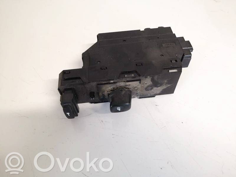 Electric window control switch   30658115,30658115